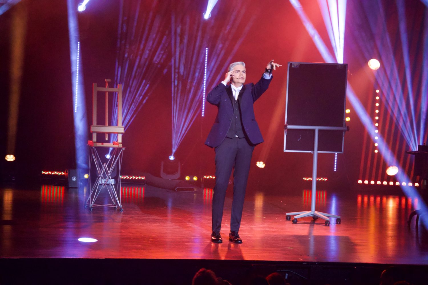 Nikola Pelletier en spectacle sur scène